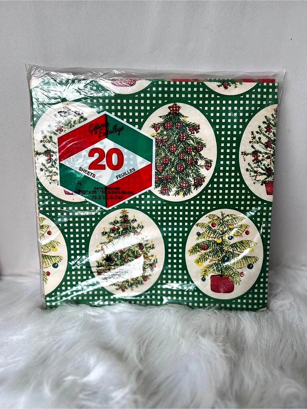 Vintage Christmas print Holiday gift wrap